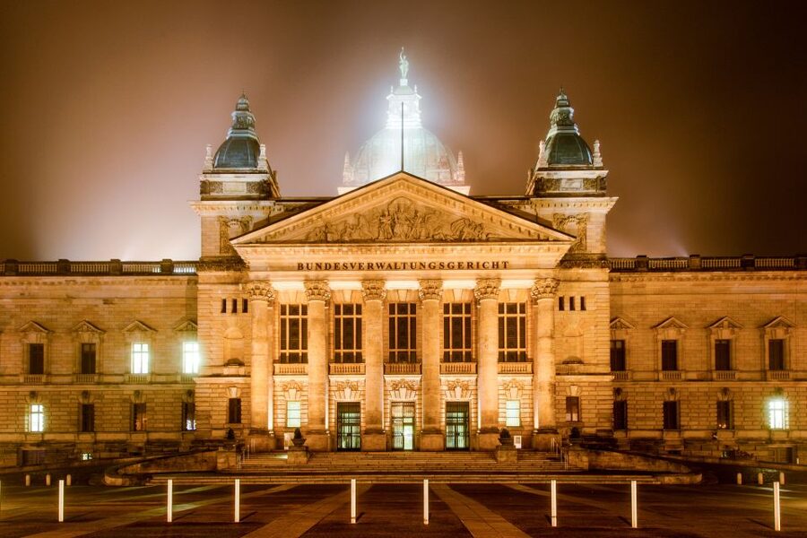 1.5-Hour Historical Tour of Leipzig with Costumed Guide - Practical tips to get more from the stories