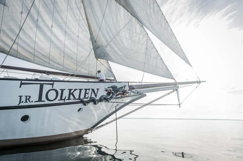 2h Sailing Trip on a Historic Tall Ship from the Pier - The mast climb option: extra cost, big payoff