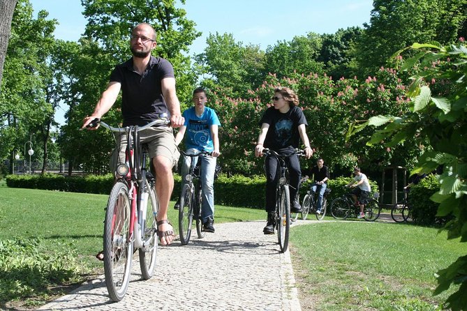 3-Hour Bike Tour of Tiergarten and Berlin's Hidden Places - Bears, Churches, and Medieval Traces at Parochialkirche and Franziskaner Klosterkirche