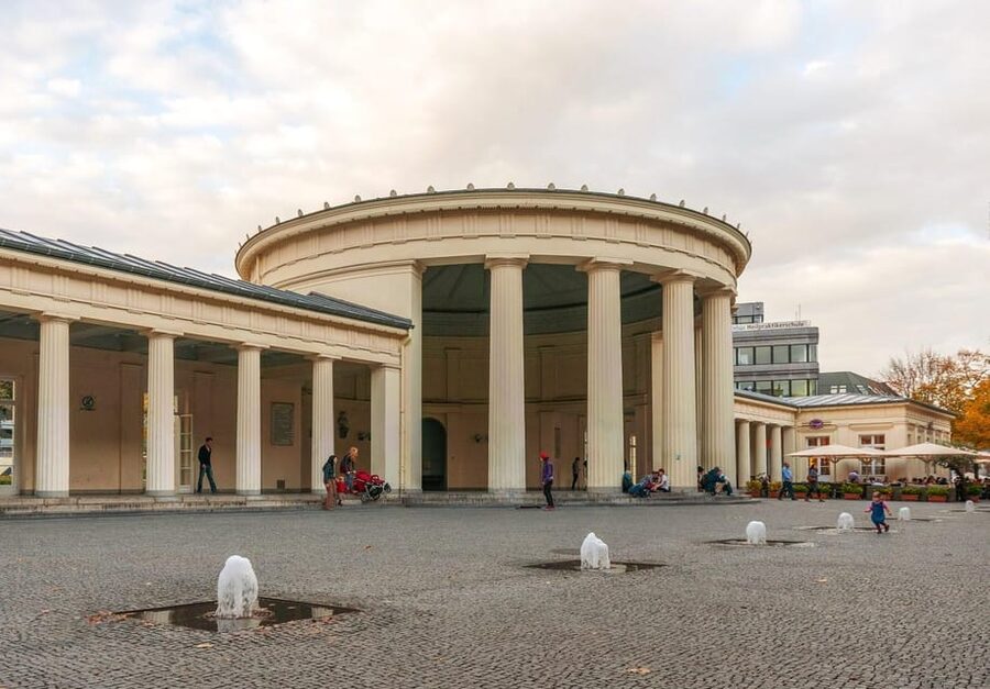 Aachen classic walking tour - The Nobis Printen stop, and why local landmarks matter