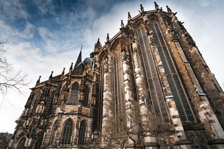 Aachen: Private Walking Tour With A Professional Guide - Should you book this Aachen Private Walking Tour?