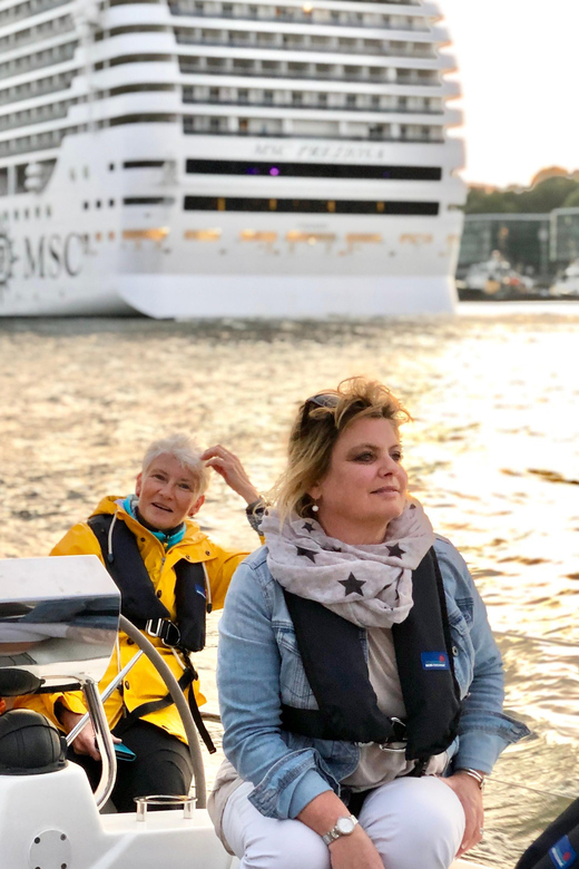 "After Work" - Sailing-Yacht Cruising Event, Hamburg/Elbe - Sailing Meets Safety Standards in a 42-Foot Package