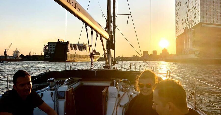"After Work" - Sailing-Yacht Cruising Event, Hamburg/Elbe - The Route: Elbphilharmonie, Container Ships, and the Industrial Mile