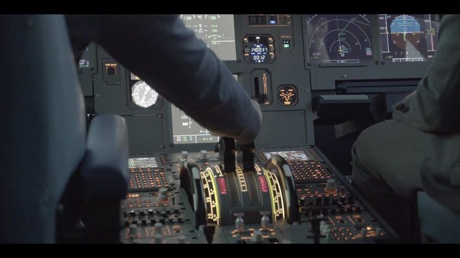 Airbus Flightsimulator | Flying Experience | adults&children - Price and value: what $117 for up to four really means