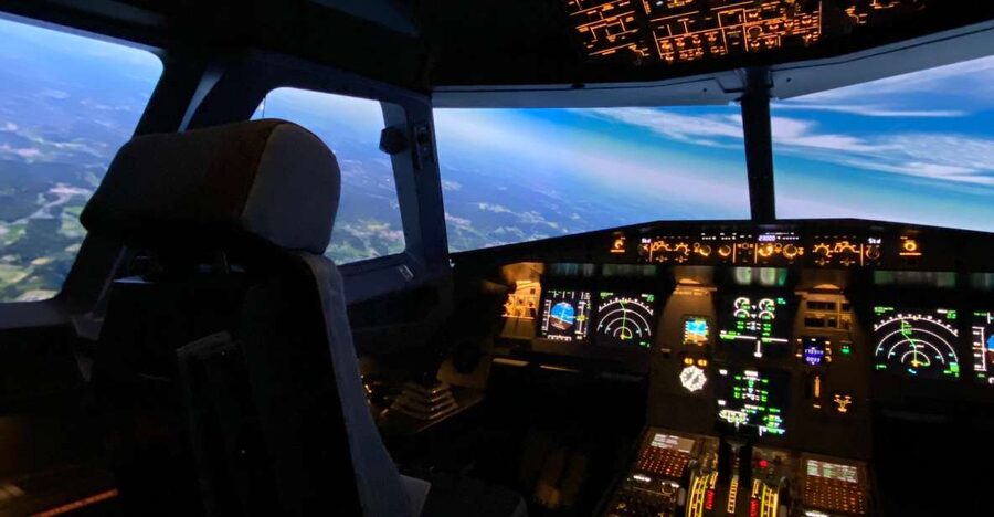 Airbus Flightsimulator | Flying Experience | adults&children - Takeoff, landing, and cruise: how the session is paced