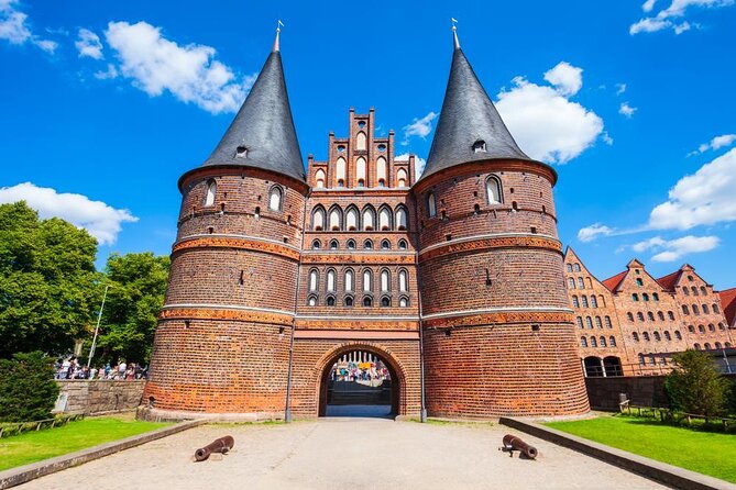 All-in-One: Beautiful Lübeck: Shore Excursion from Kiel Port - Kiel Port to Lübeck Old Town: how the day is structured