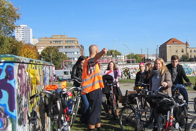 Alternative Berlin Bike Tour - Off the Beaten Tracks in Small Groups - The ride plan, stop by stop across Friedrichshain to Kreuzberg