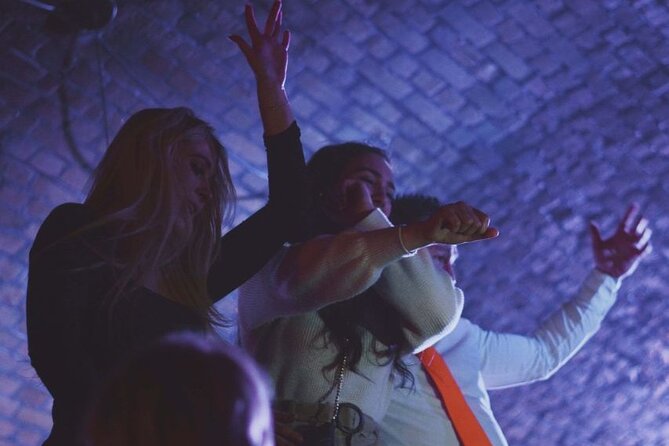 Alternative Berlin Pub Crawl - Berlin at 9:00 pm: why this crawl works for nightlife