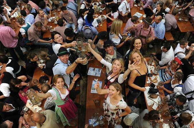 Bavarian Beer and Food Evening Tour in Munich - Beer culture plus a Bavarian dinner, in one 3.5 hour run