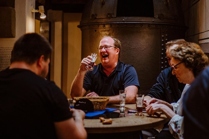 Bavarian Beer and Food Evening Tour in Munich - Where you start, how the pacing feels, and what to expect on your feet
