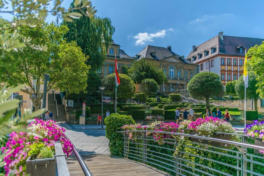 Bayreuth: German City Walking Tour (Tourist Info) - New Palace and Court Garden, seeing Wilhelmine’s influence without needing a ticket