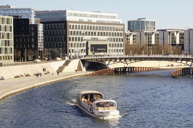 Berlin: 1-Hour Boat Tour with Bilingual Guide (Ger/Eng) - Who this cruise fits best, and who should skip it