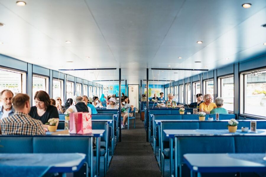 Berlin: 1-Hour City Tour by Boat with Guaranteed Seating - Price and what you get for $25 per person