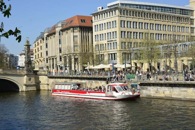 Berlin: 1-hour Highlights River Cruise Through Old and New - Price and value: $22 for sights, commentary, and zero legwork