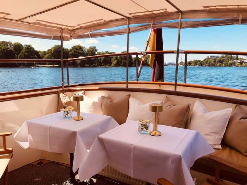 Berlin: 1h Boutiquestyle-Cruise on the Electric FITZGERALD - Practical tips I’d use before you go