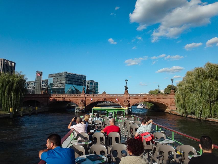 Berlin: 2.5-Hour East Side Boat Cruise with Commentary - Why this Spree River East Side cruise feels like the right Berlin shortcut