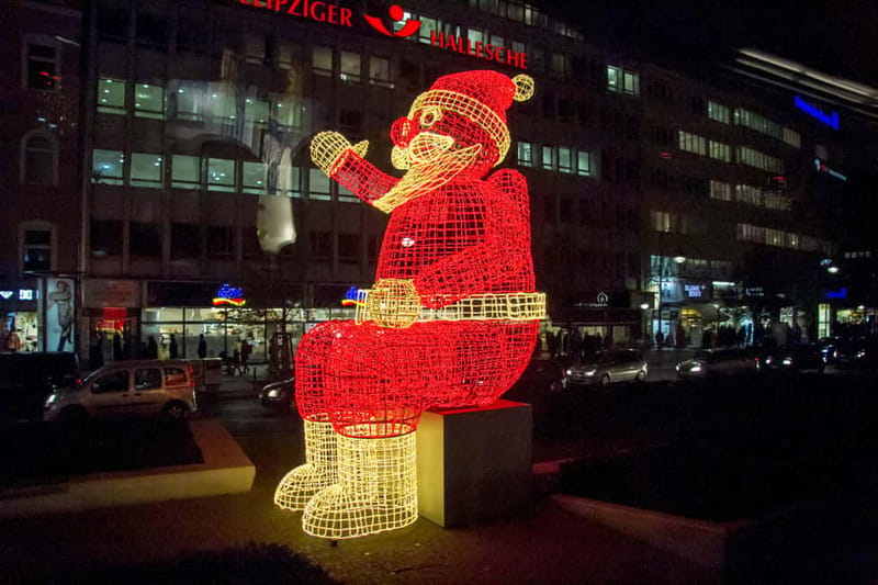 Berlin: 2-Hour Christmas Lights Bus Tour incl. Mulled Wine - Key Things to Know Before You Go