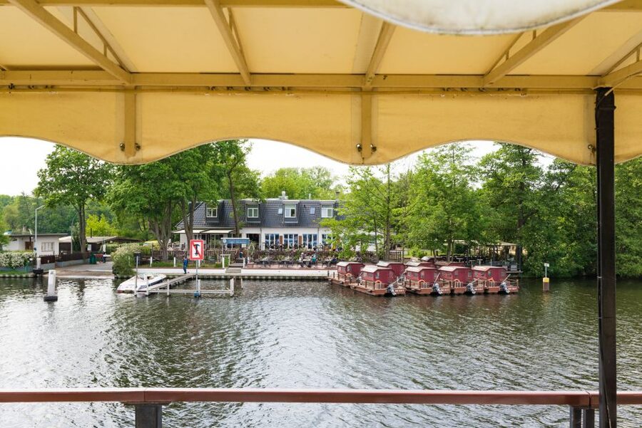 Berlin: 2-Hour Lake Oberhavel Cruise from Tegel - Family-friendly calm and easy breaks