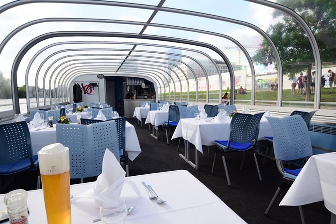 Berlin 3-Course Dinner Cruise - A 6:30 pm Berlin Spree dinner cruise that blends sights and supper