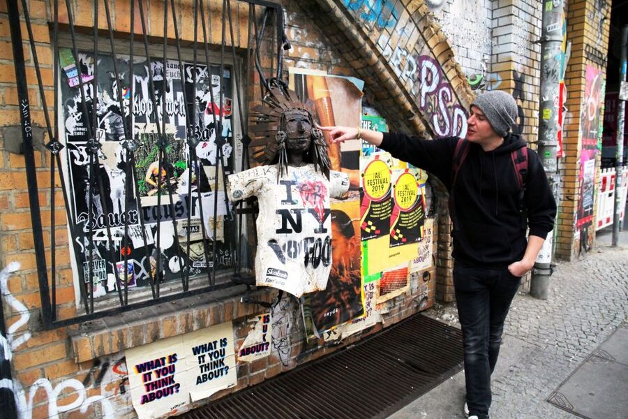 Berlin: 3-Hour Street Art Tour - Kreuzberg Kiez Backstreets and the Art of Reading Letters