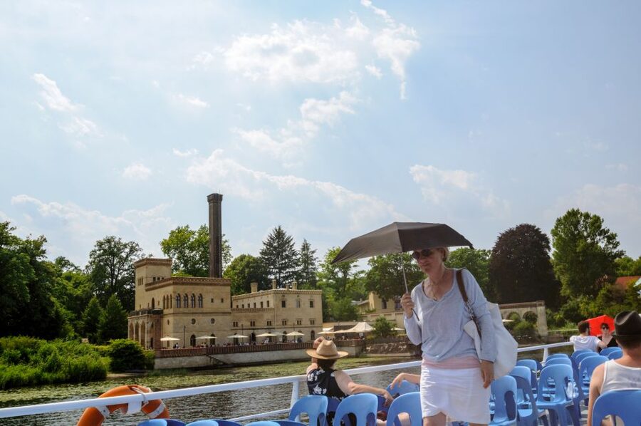 Berlin: 3-Hour World Heritage Cruise to Potsdam - Cecilienhof Palace and Its Old Dairy Farm: Understanding Prussia Without the Headache