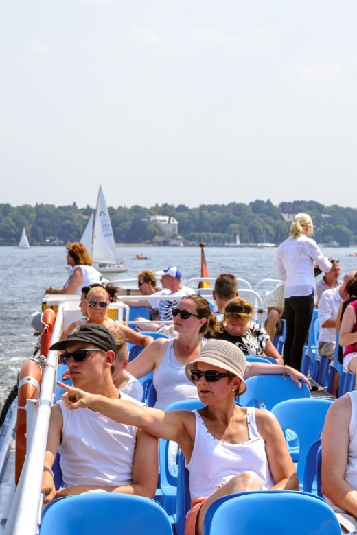Berlin: 3-Hour World Heritage Cruise to Potsdam - Glienicke Bridge and the Power of Iconic Views