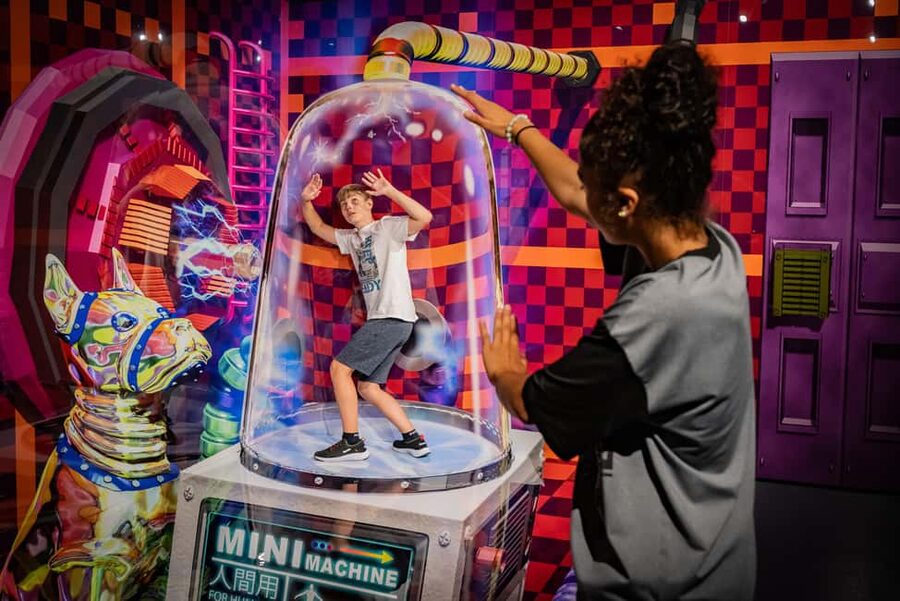Berlin: 3D TrickArt Museum - Tickets - Comfort, snacks, and the rules that shape your visit