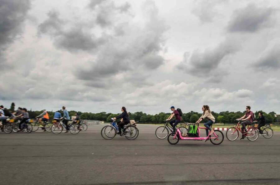 Berlin: 48-Hour or 72-Hour Bike Rental - Getting help on the road, and returning the bike after hours
