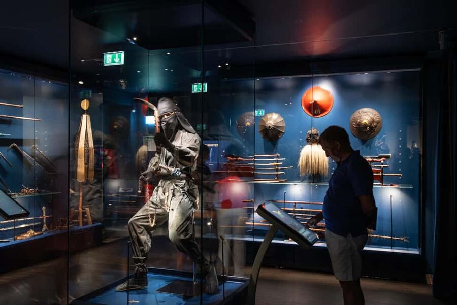 Berlin: Admission Ticket to the Samurai Museum Berlin - The Peter Janssen Collection, from flea market find to 4,000+ pieces