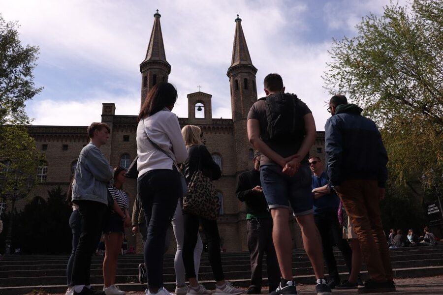 Berlin: Alternative Berlin Walking Tour - Key things that make this tour worth your attention