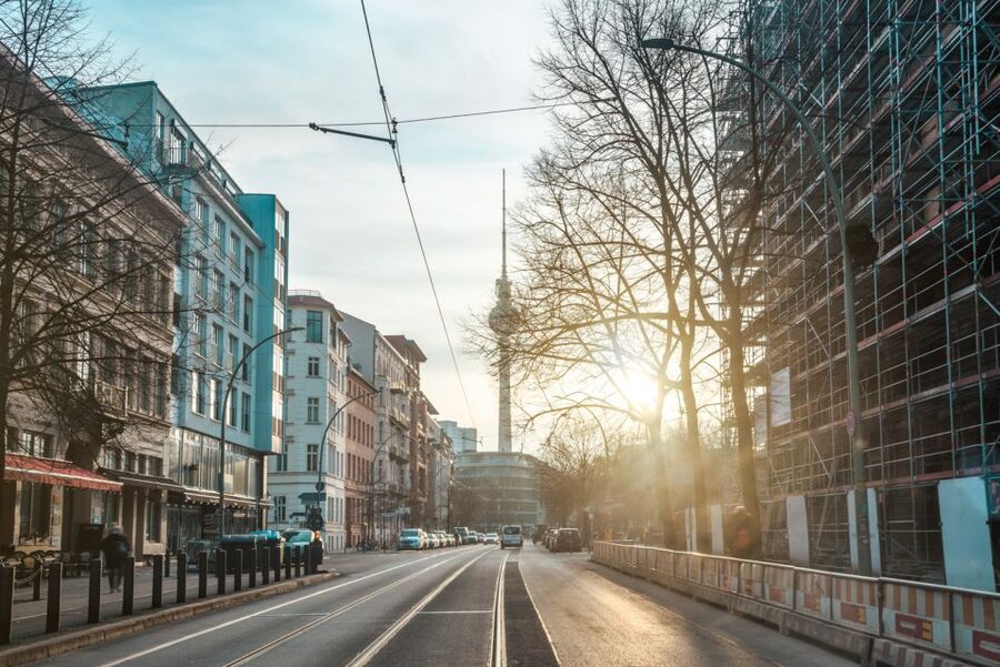 Berlin: Backyards of Berlin 2-Hour Tour - Price and value: why $21 can work for the right traveler