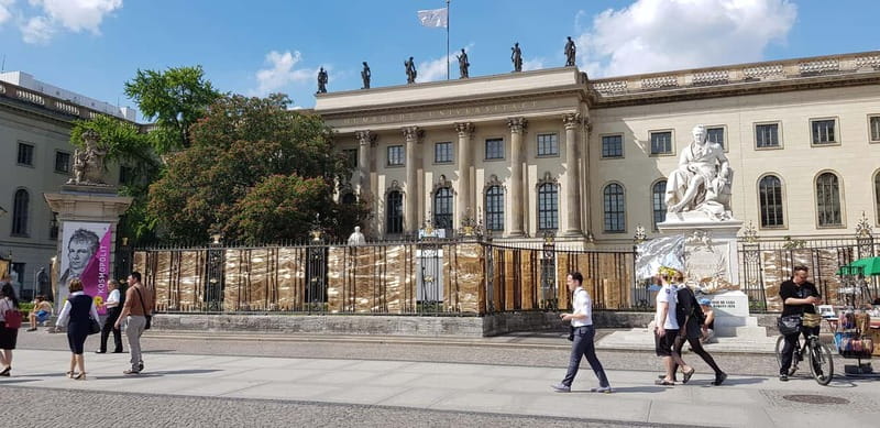 Berlin Beers & Battlefields Tour: War History & German Beer - Hitler’s bunker escape story at Weidenammer Brücke
