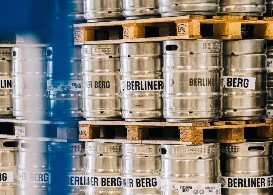 Berlin: Berliner Berg Brewery Tour with Beer Tasting - Finding Treptower Str. 39 and getting the timing right