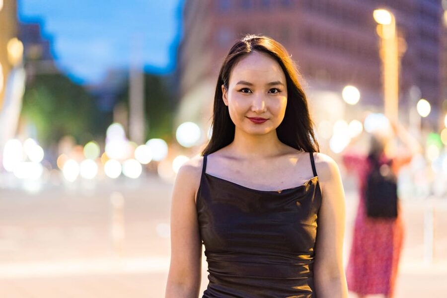 Berlin by Night: Private Photoshoot at Illuminated Cityscape - Brandenburg Gate at night: the classic stop that still needs strategy