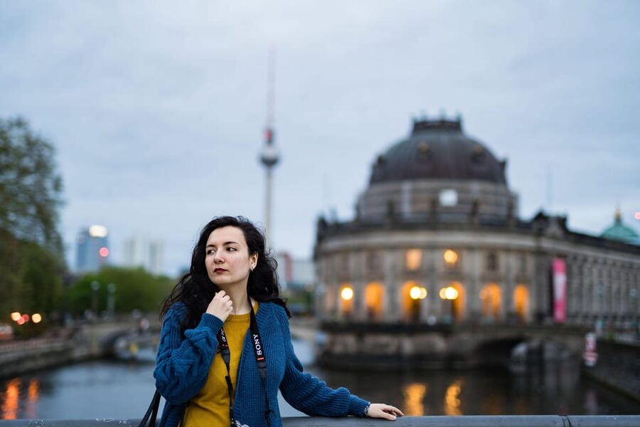 Berlin by Night: Private Photoshoot at Illuminated Cityscape - Meeting at Polnisches Institut Berlin, then straight into the night vibe