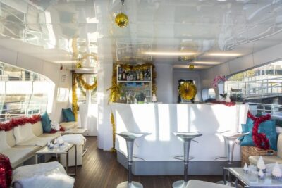 Christmas Sightseeing Boat Tour
