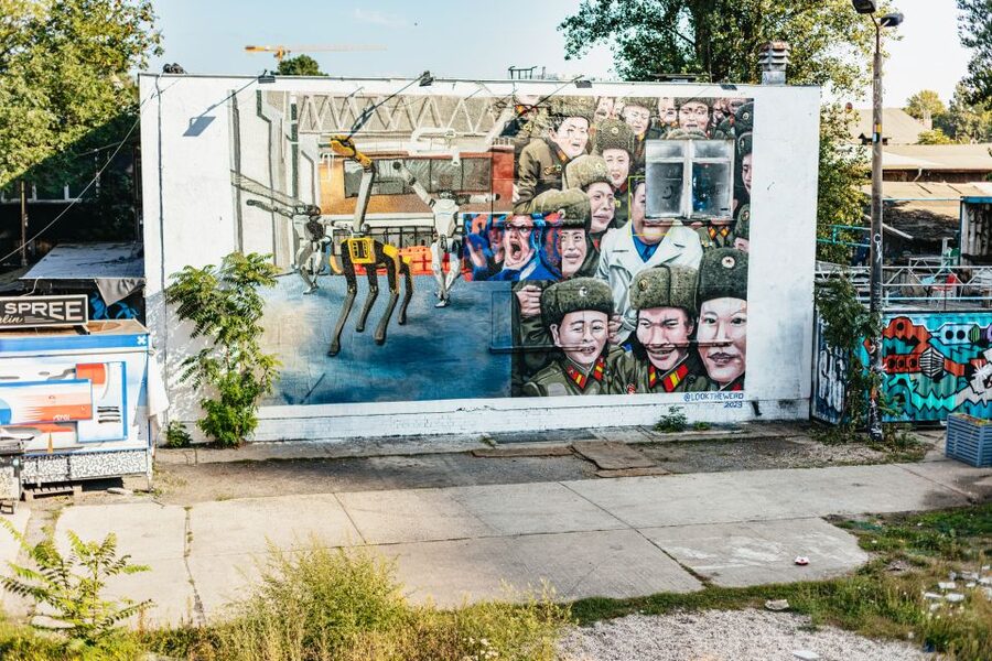 Berlin: City Street Art Guided Walking Tour - Guides Like Rob and Ben: Street Artists Who Teach With Humor