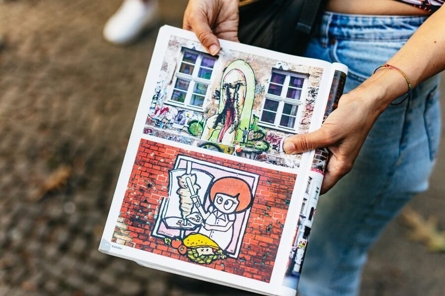 Berlin: City Street Art Guided Walking Tour - Photo Stops, Pace, and What to Wear