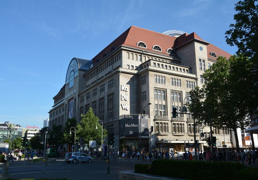Berlin: City-West Walking Tour with a Real Berliner - City West, the Fast Route to Seeing Berlin’s Split-Past