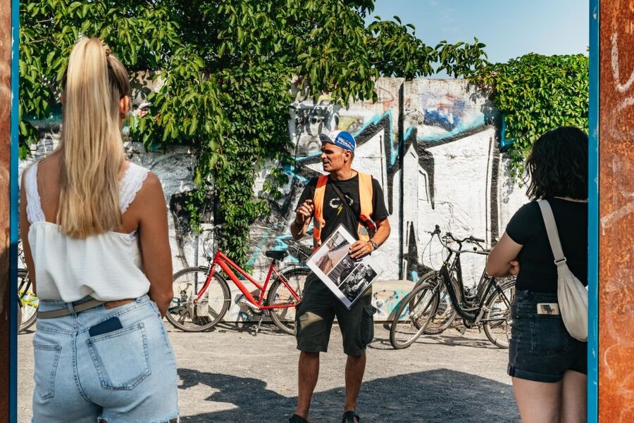 Berlin: Cold War Era History Guided Bike Tour - Mauerpark and Bernauerstraße: Where Escape Stories Become Tangible