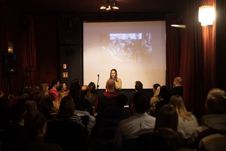 Berlin: Culture Shock Comedy Show - Bar access and the easy social atmosphere