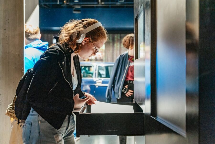 Berlin: DDR Museum Tickets - Media rooms, news reports, and the Karat wall-cupboard moment
