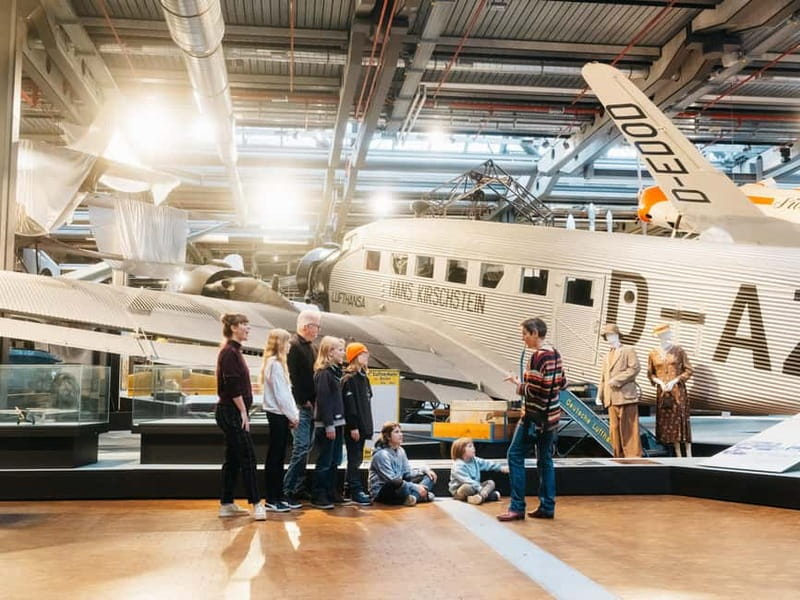 Berlin: Deutsches Technikmuseum Entry Ticket - Start at the Candy Bomber and plan a full-day circuit
