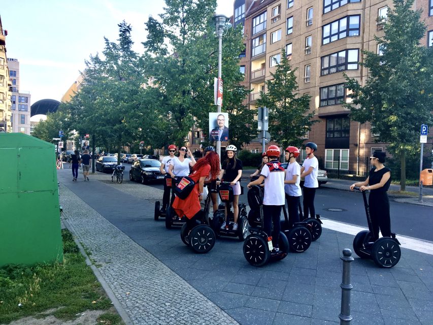 Berlin: East Meets West Segway tour Adventure - Potsdamer Platz, Unter den Linden, and the River Spree Ride Along