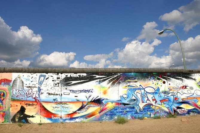 Berlin East Side Tour 2.5 hour cruise with commentary - Key Things Worth Knowing Before You Board