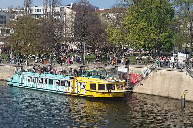 Berlin East Side Tour 2.5 hour cruise with commentary - East Side Gallery: Berlin Wall Memory in Motion