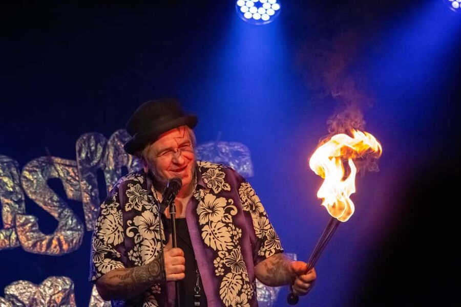 Berlin: English Stand-Up Comedy Show - An English Comedy Night That Fits Real Berlin Plans