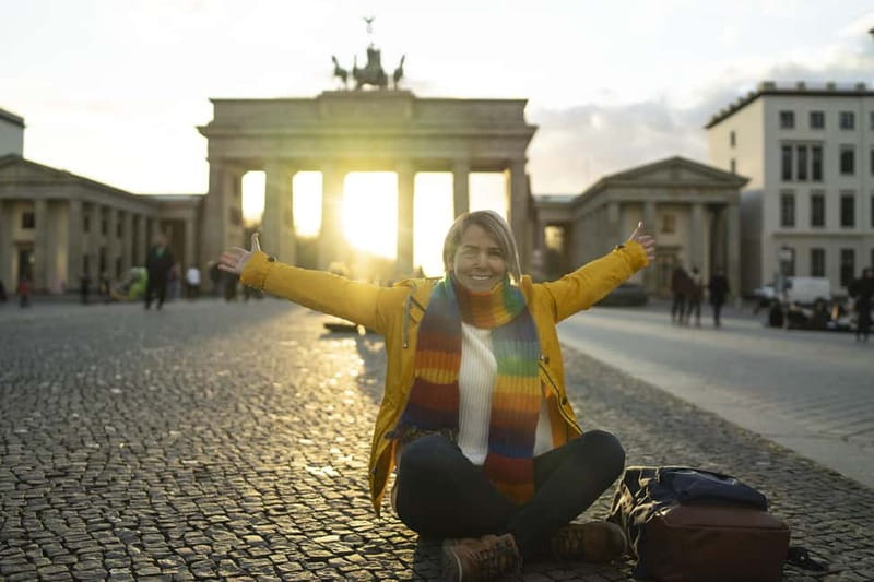 Berlin Essentials: Private Photoshoot at Berlin's top sites - Timing and duration: 30 to 90 minutes, and what it changes