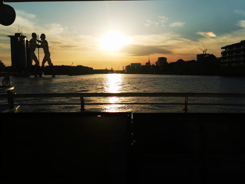 Berlin: Exclusive Boat Tour on a Solar-Powered Catamaran - Comfort, blankets, and the onboard bar without the loud chaos