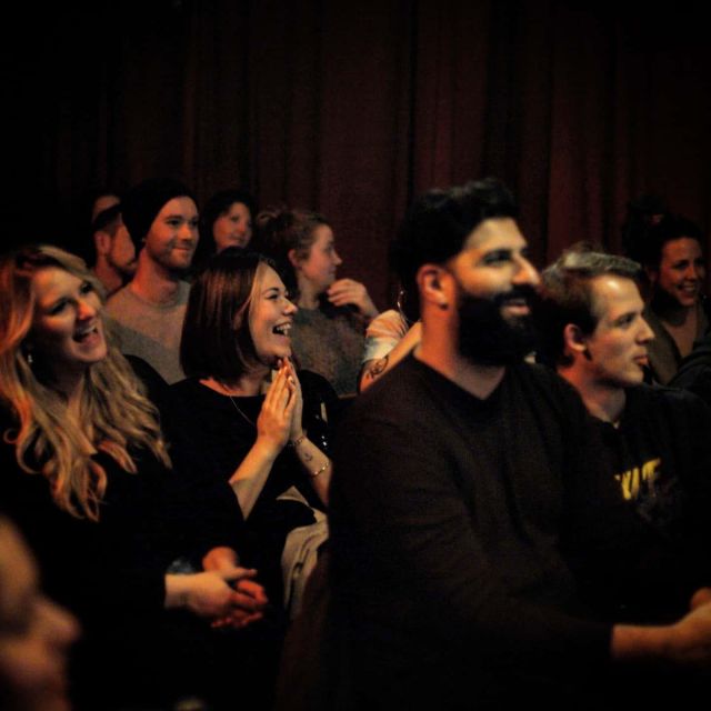 Berlin: Expats in Berlin Comedy Show Ticket - Where to Sit, What to Drink, and How to Get the Best Laughs